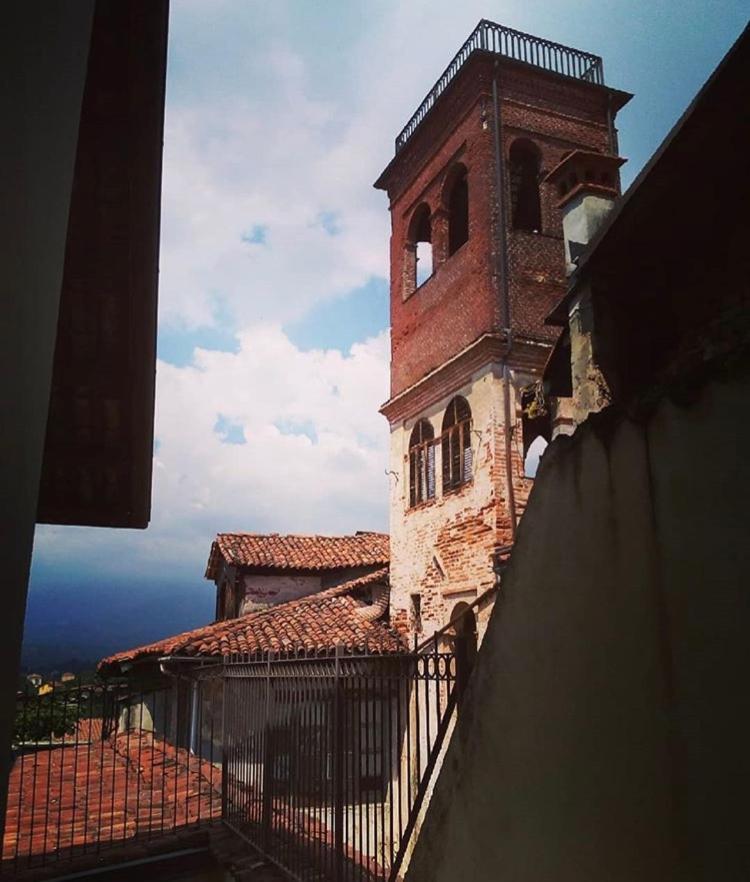 Albergo E Ostello Della Gioventu Biella Centro Storico Екстер'єр фото
