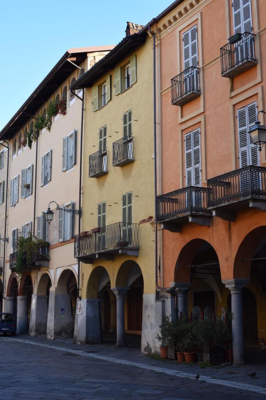 Albergo E Ostello Della Gioventu Biella Centro Storico Екстер'єр фото